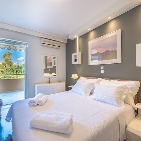 Central 3Br Apartment Next To Panormou Metro! Athen Eksteriør billede